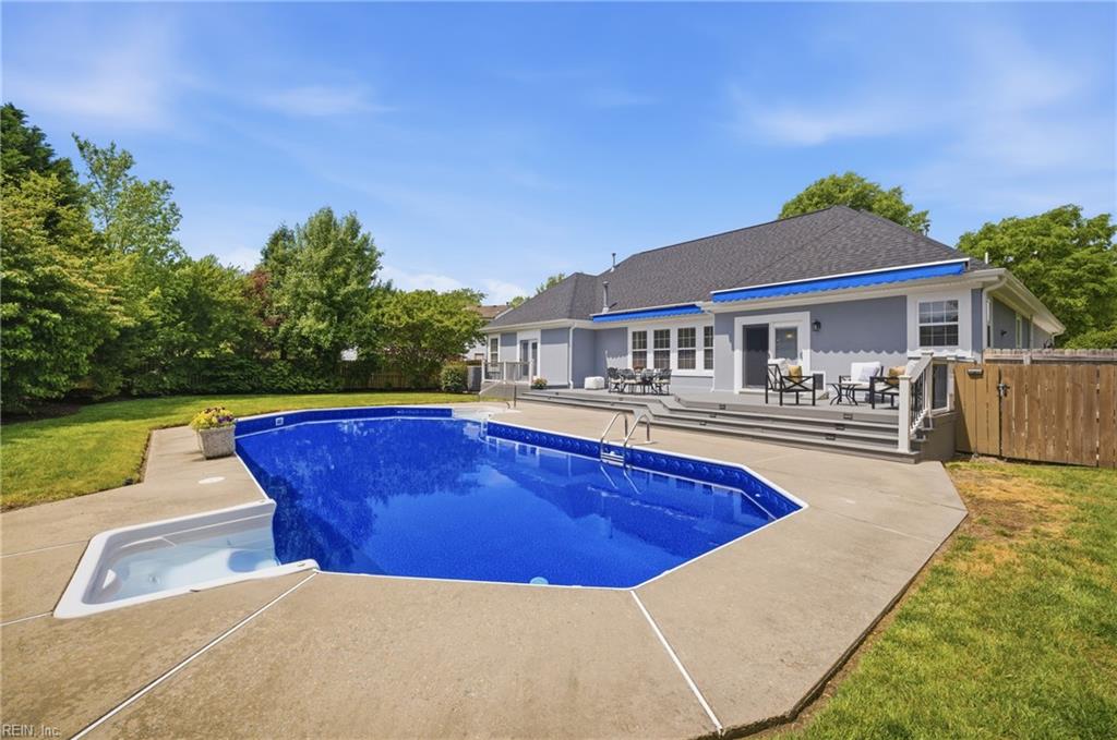 2504 Dehart CT