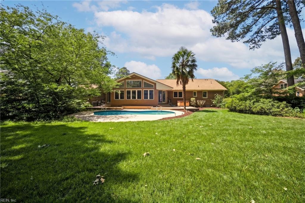 3790 Prince Andrew LN