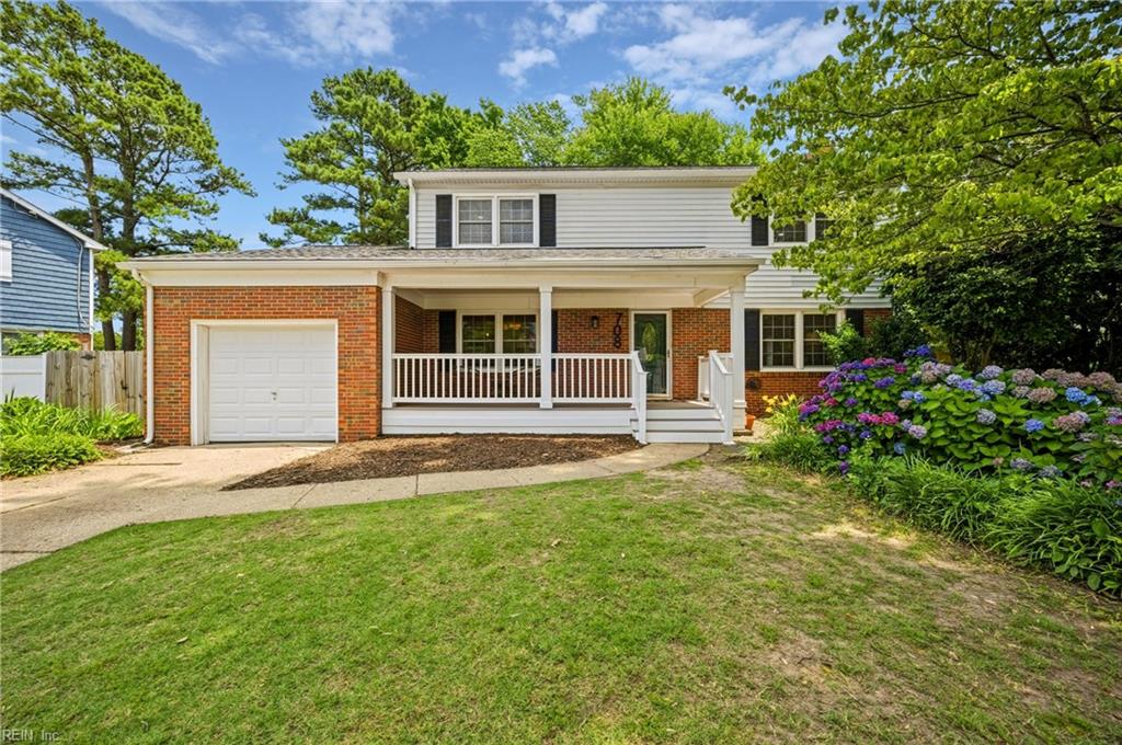 708 Kings Grant CT