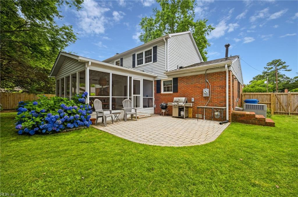 708 Kings Grant CT