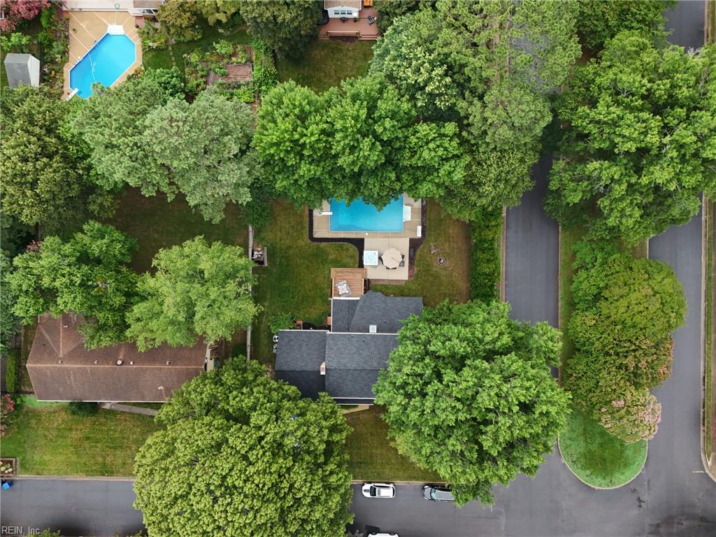 800 Sheraton DR