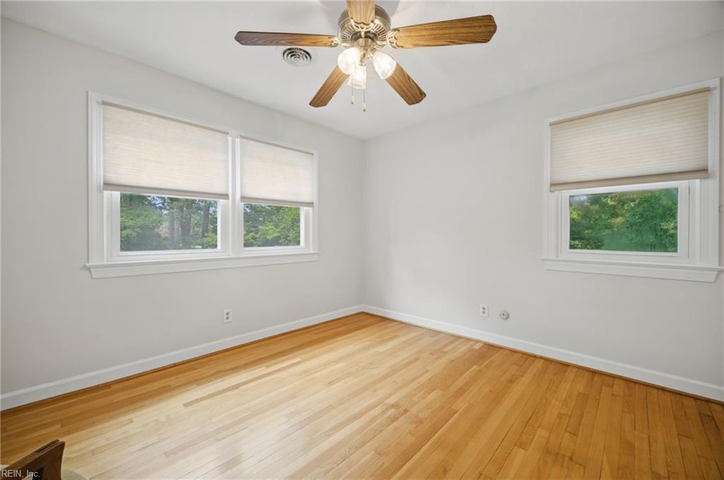 800 Sheraton DR