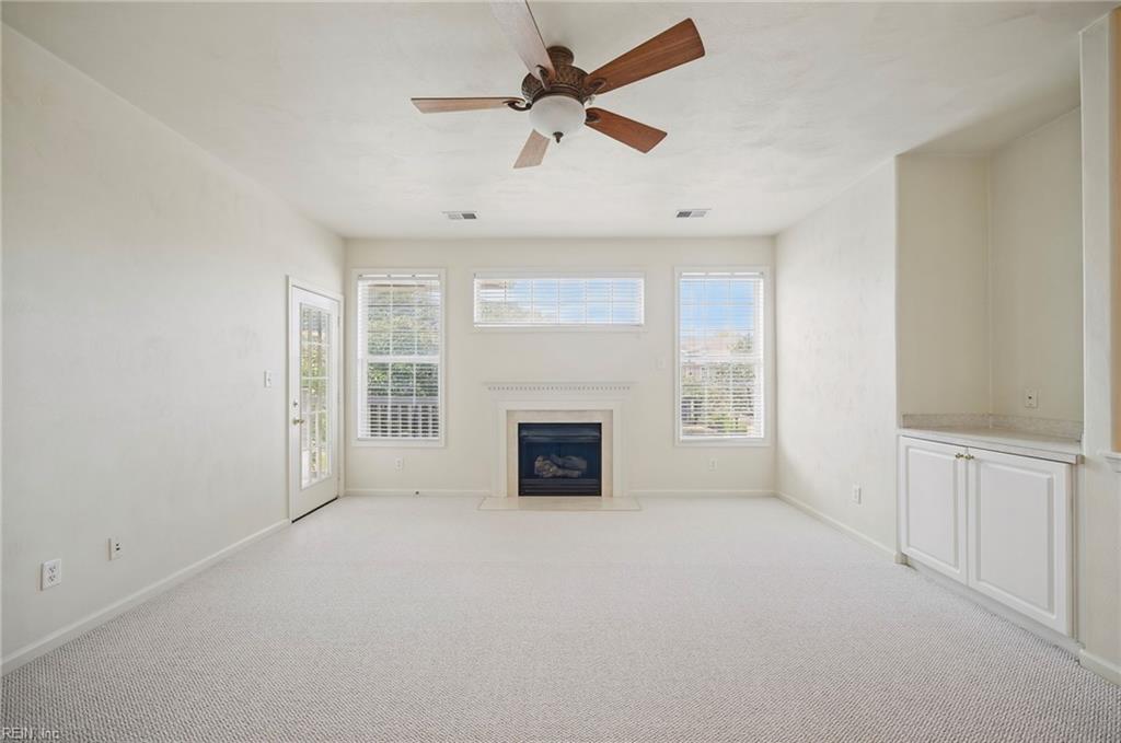 1060 Grand Oak LN 128