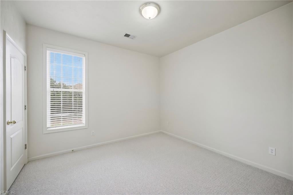 1060 Grand Oak LN 128