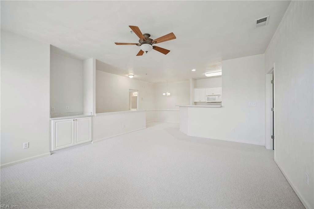 1060 Grand Oak LN 128