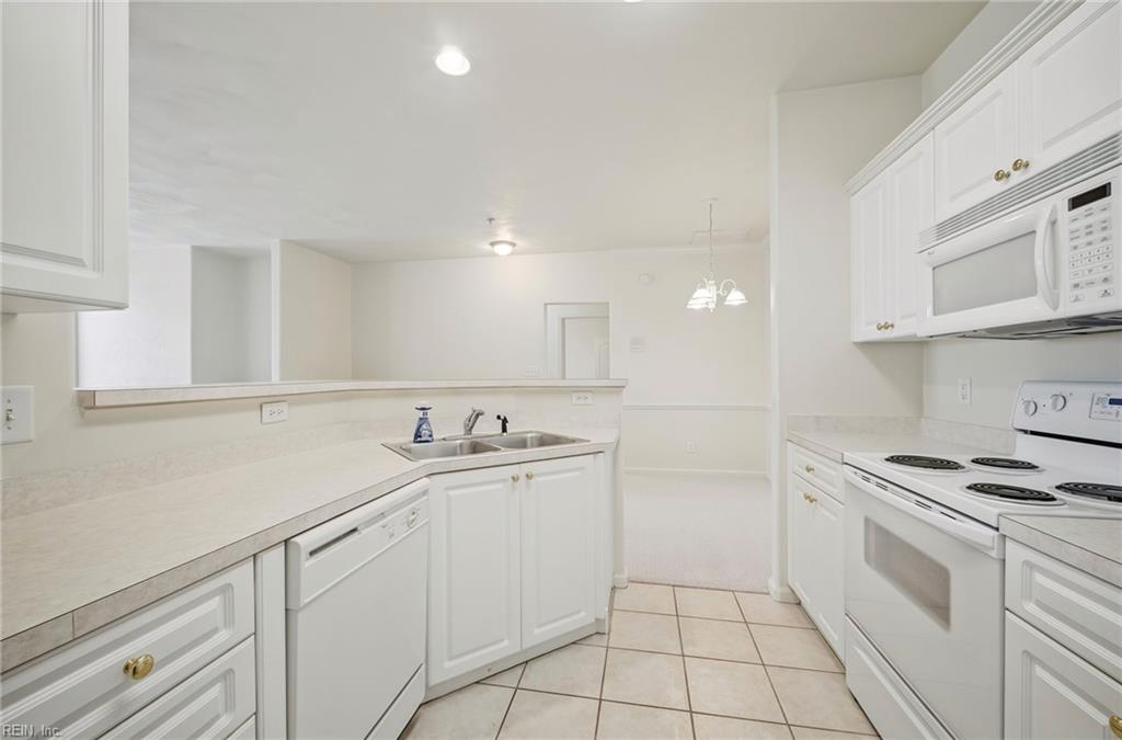 1060 Grand Oak LN 128