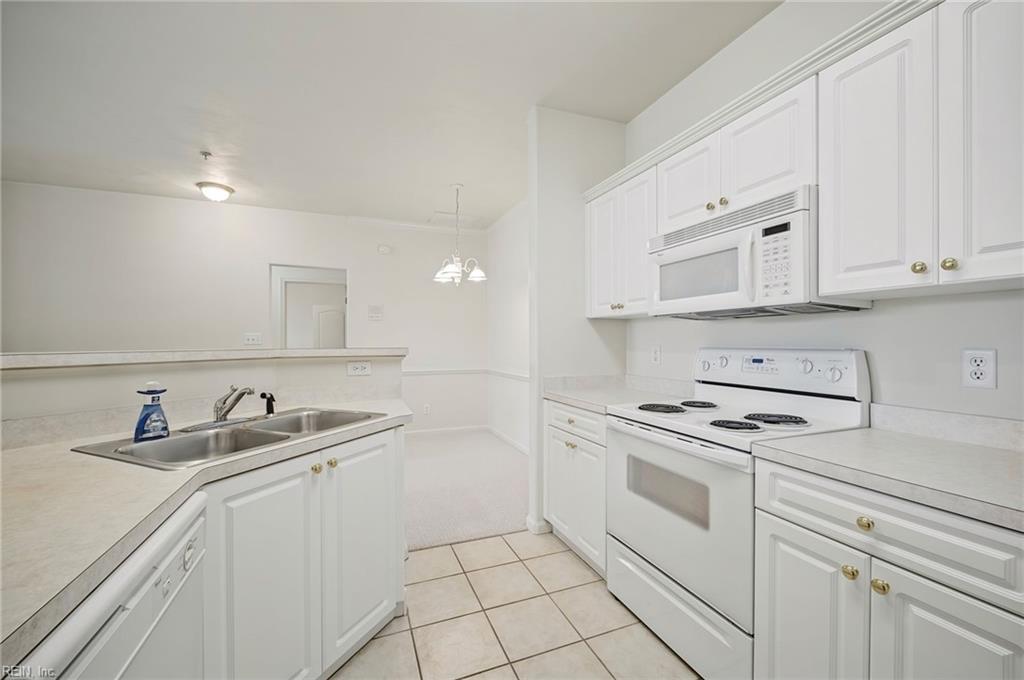 1060 Grand Oak LN 128