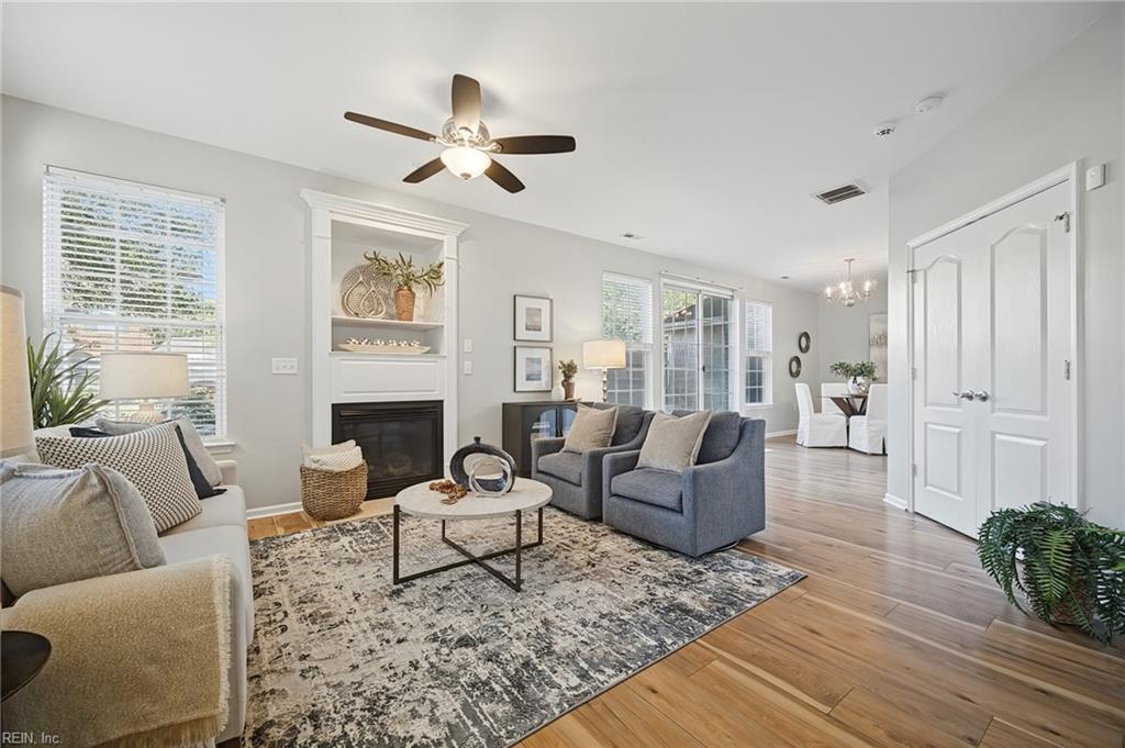 1057 Gamston Ln Virginia Beach VA