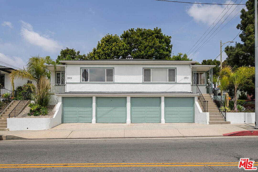 3903 Melrose Ave