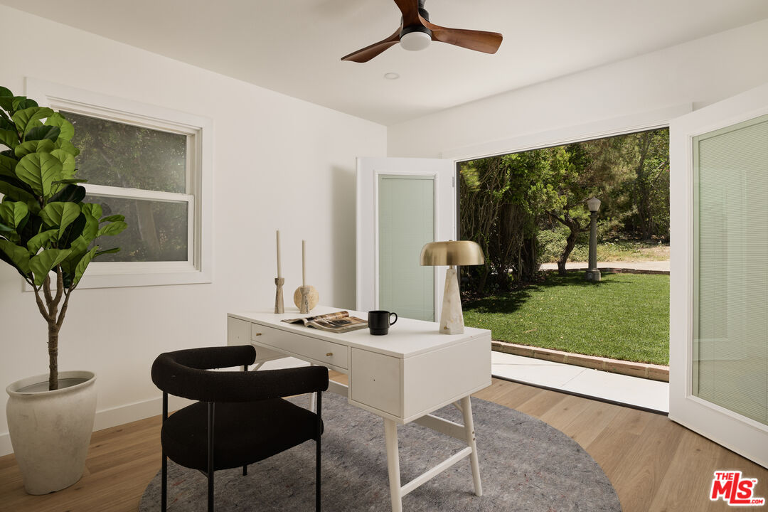 885 Montecito Dr