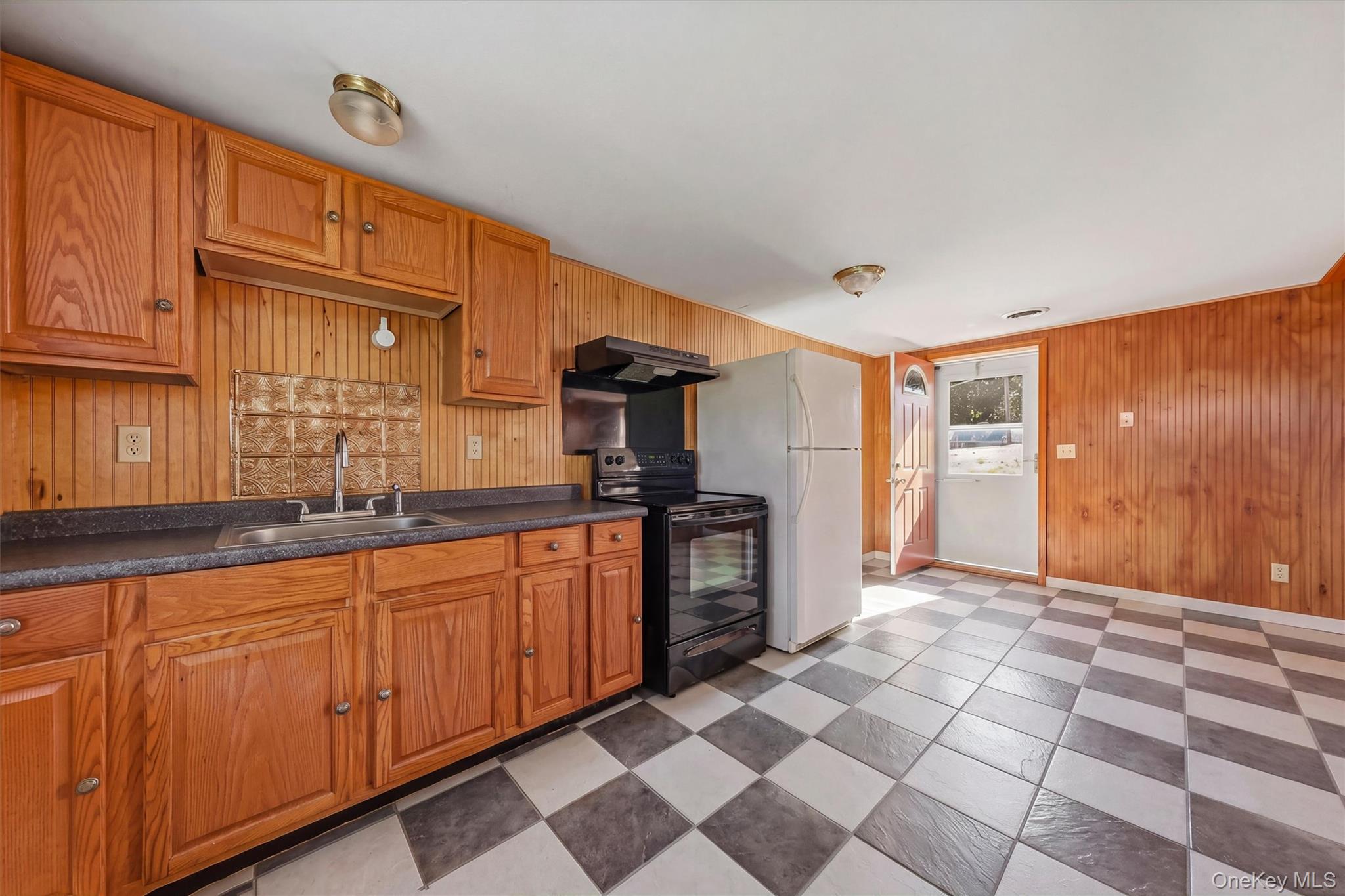 29-45 Ridge Road
