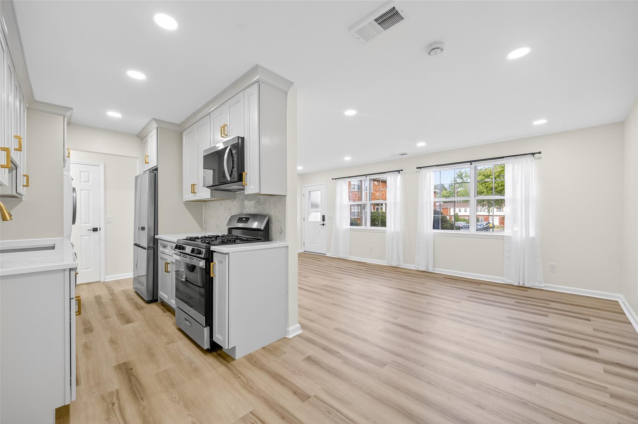 276 Temple hill Unit: 1605