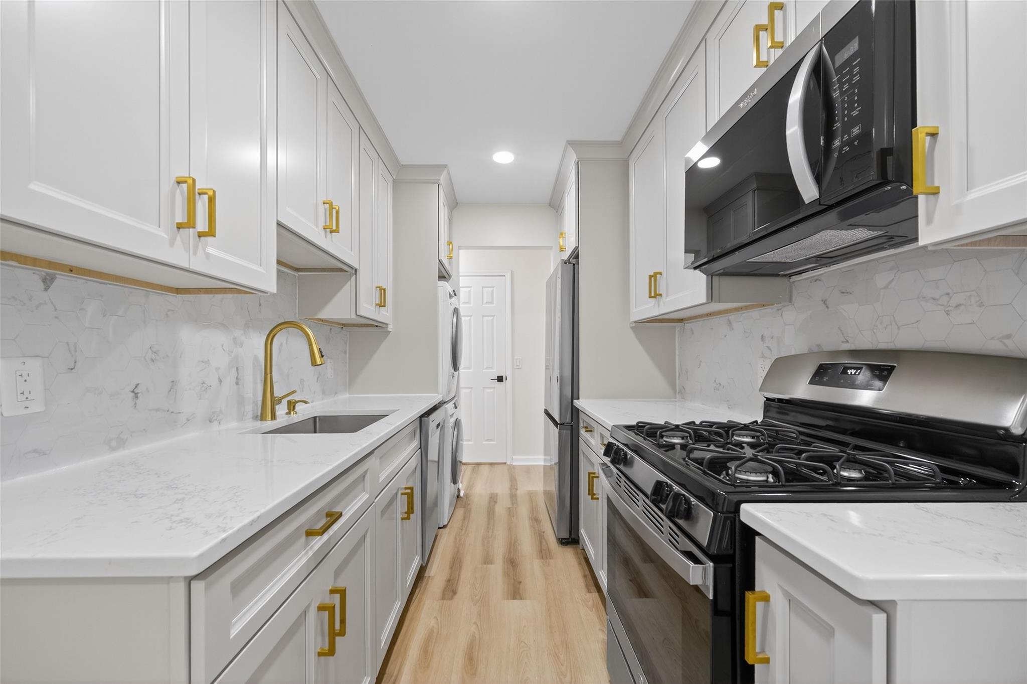 276 Temple hill Unit: 1605