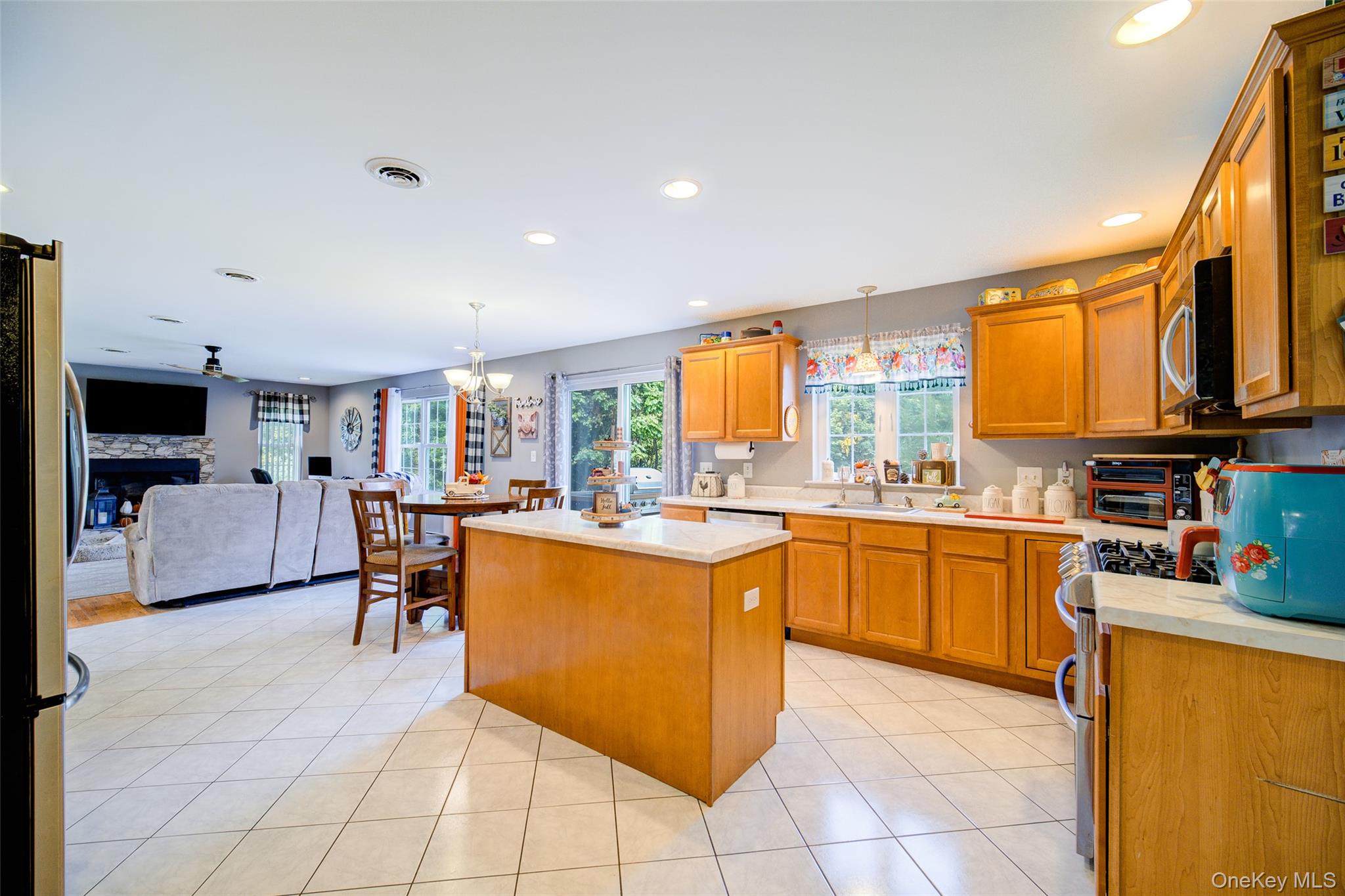 560 Winding Hill Road