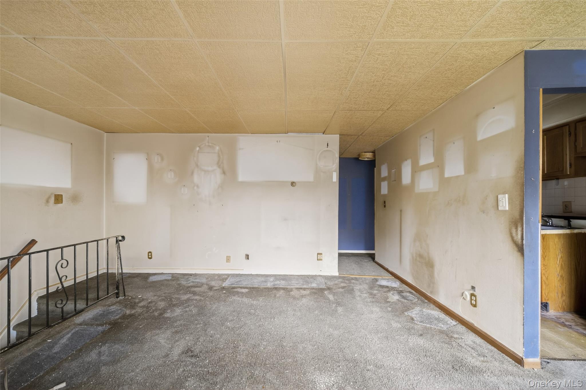 12 manor Drive Unit: 12