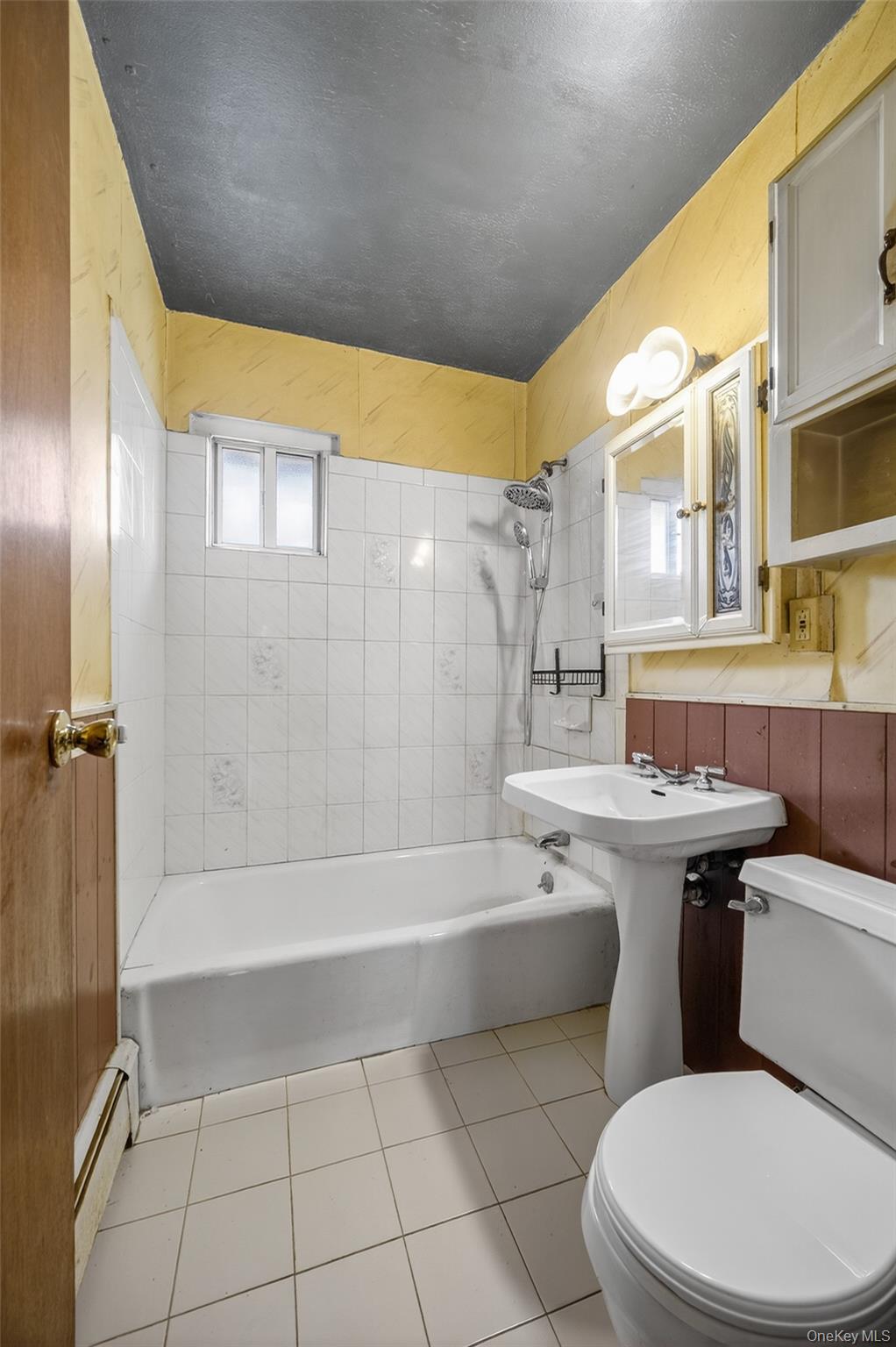 12 manor Drive Unit: 12