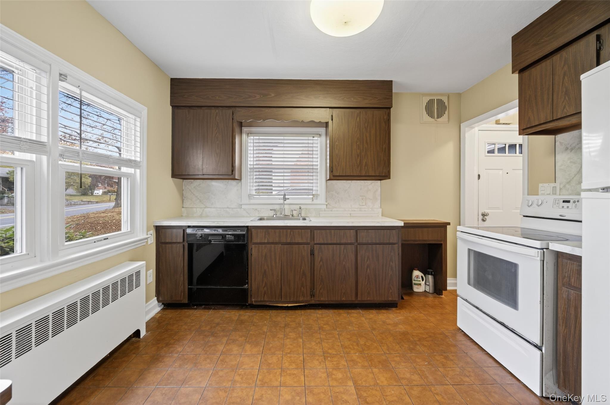 81 Blooming Grove Turnpike