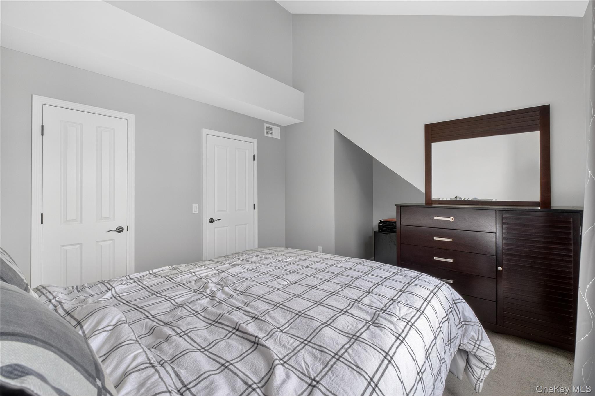 310 Bridgeview Drive