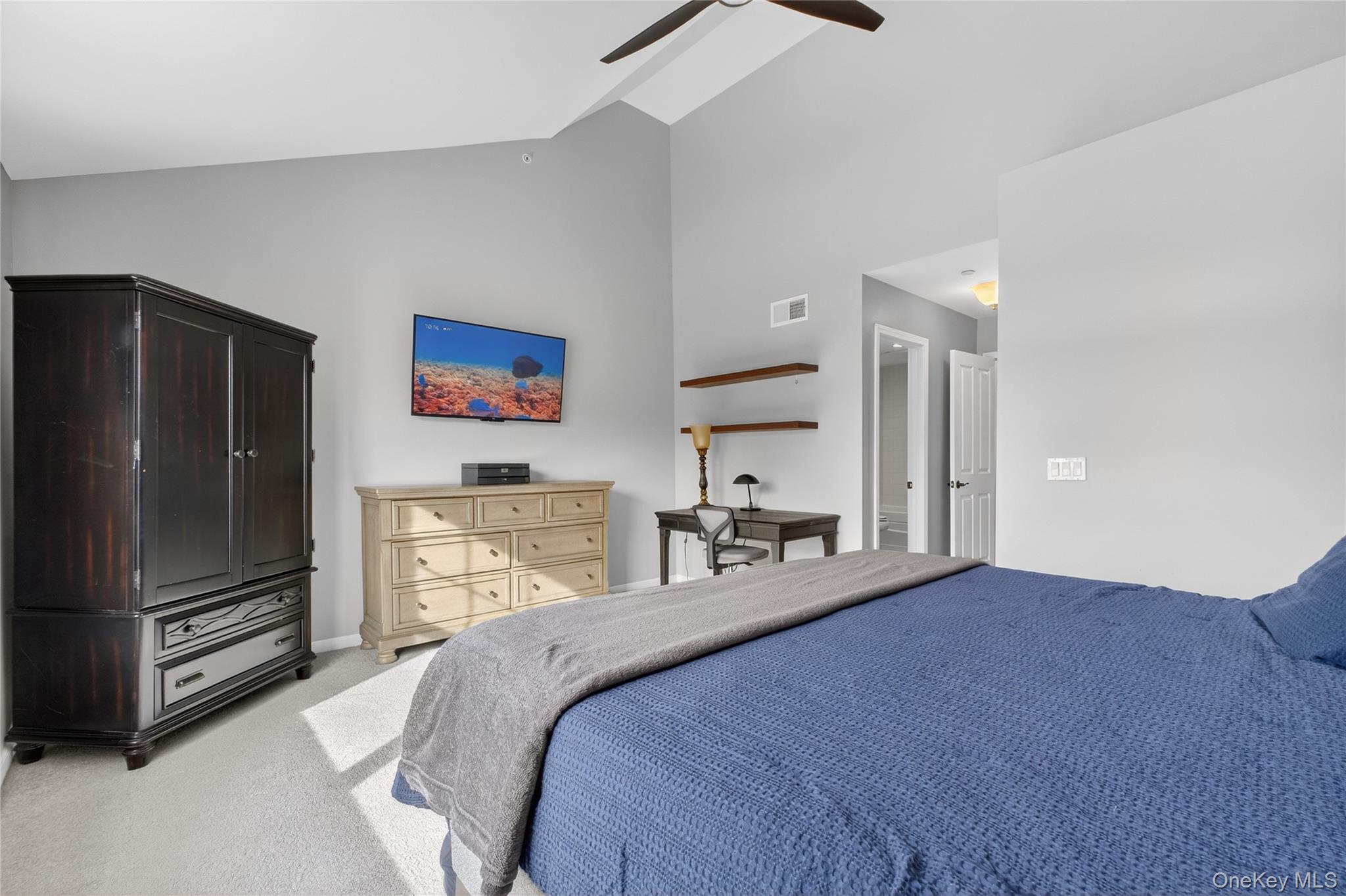 310 Bridgeview Drive