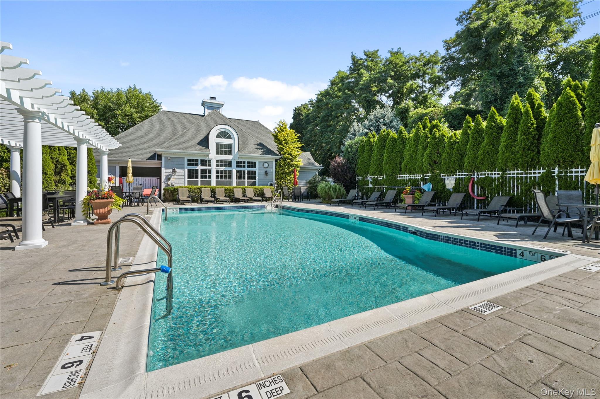 310 Bridgeview Drive