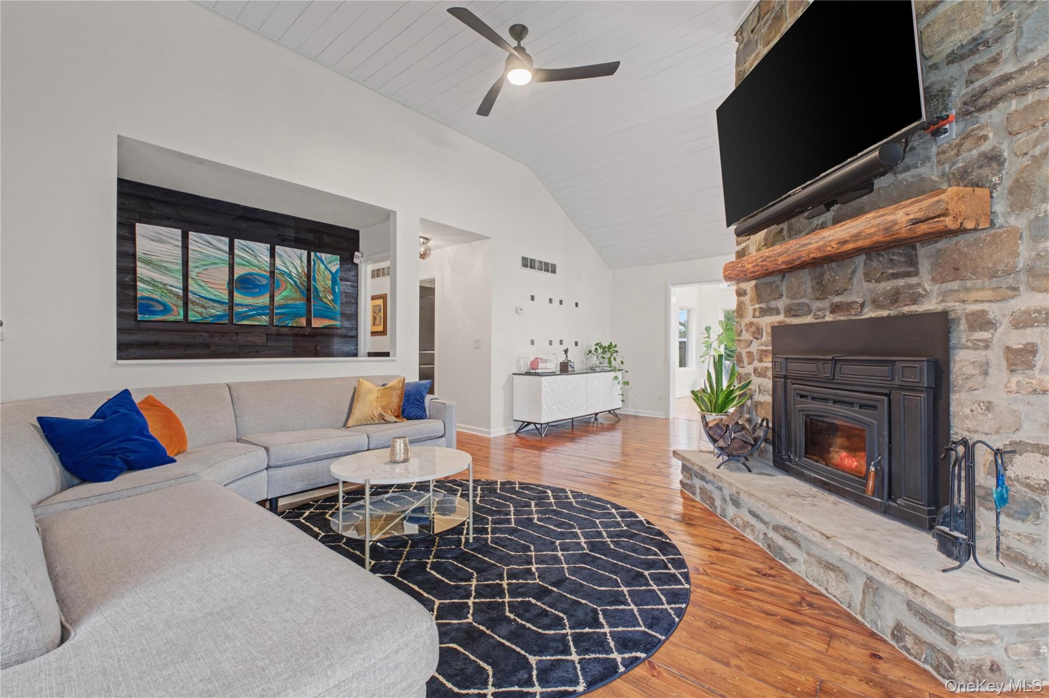 115 Sunset Drive
