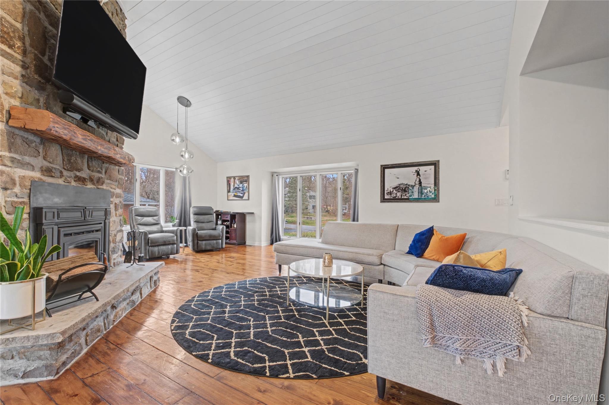115 Sunset Drive