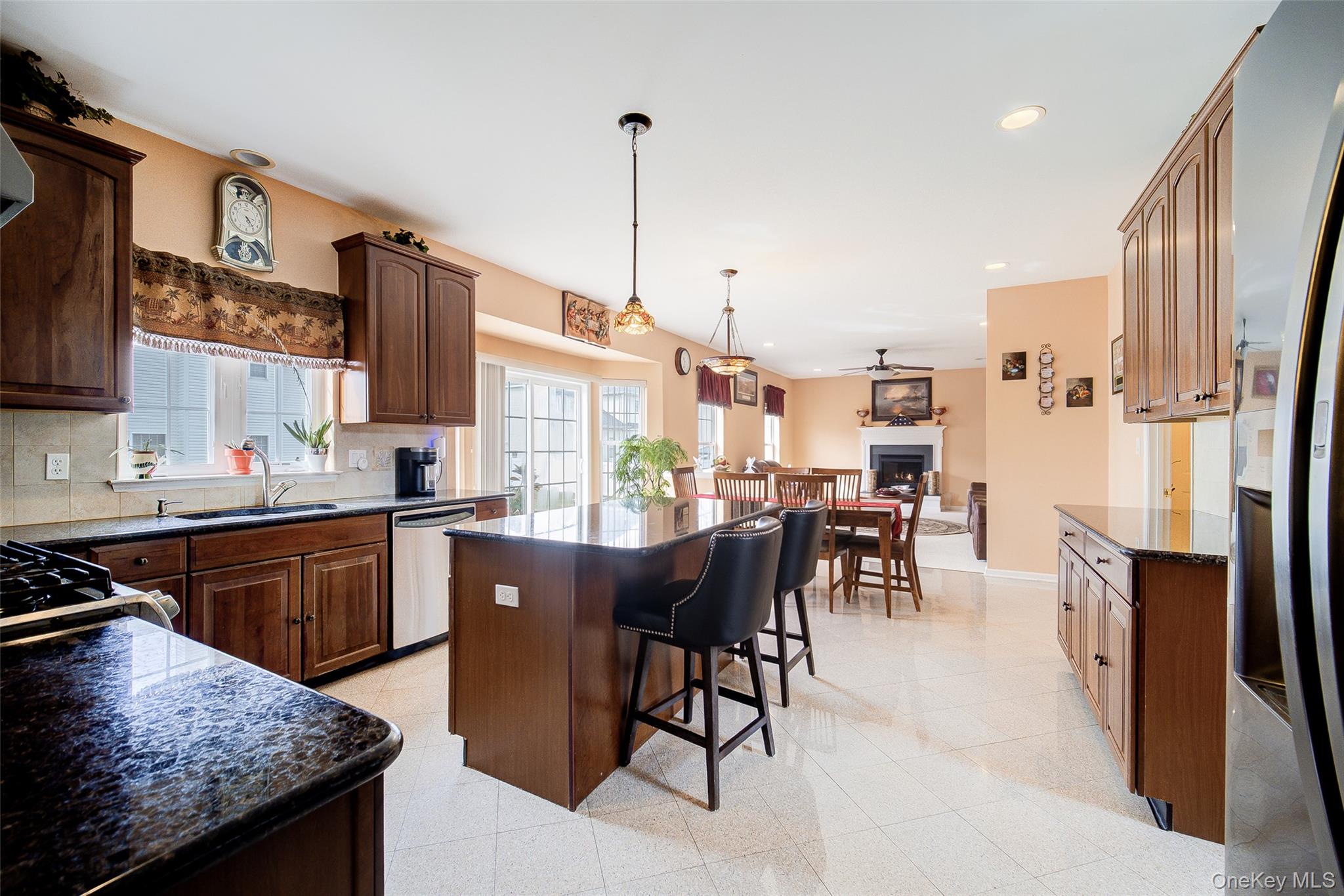 2041 Independence Drive