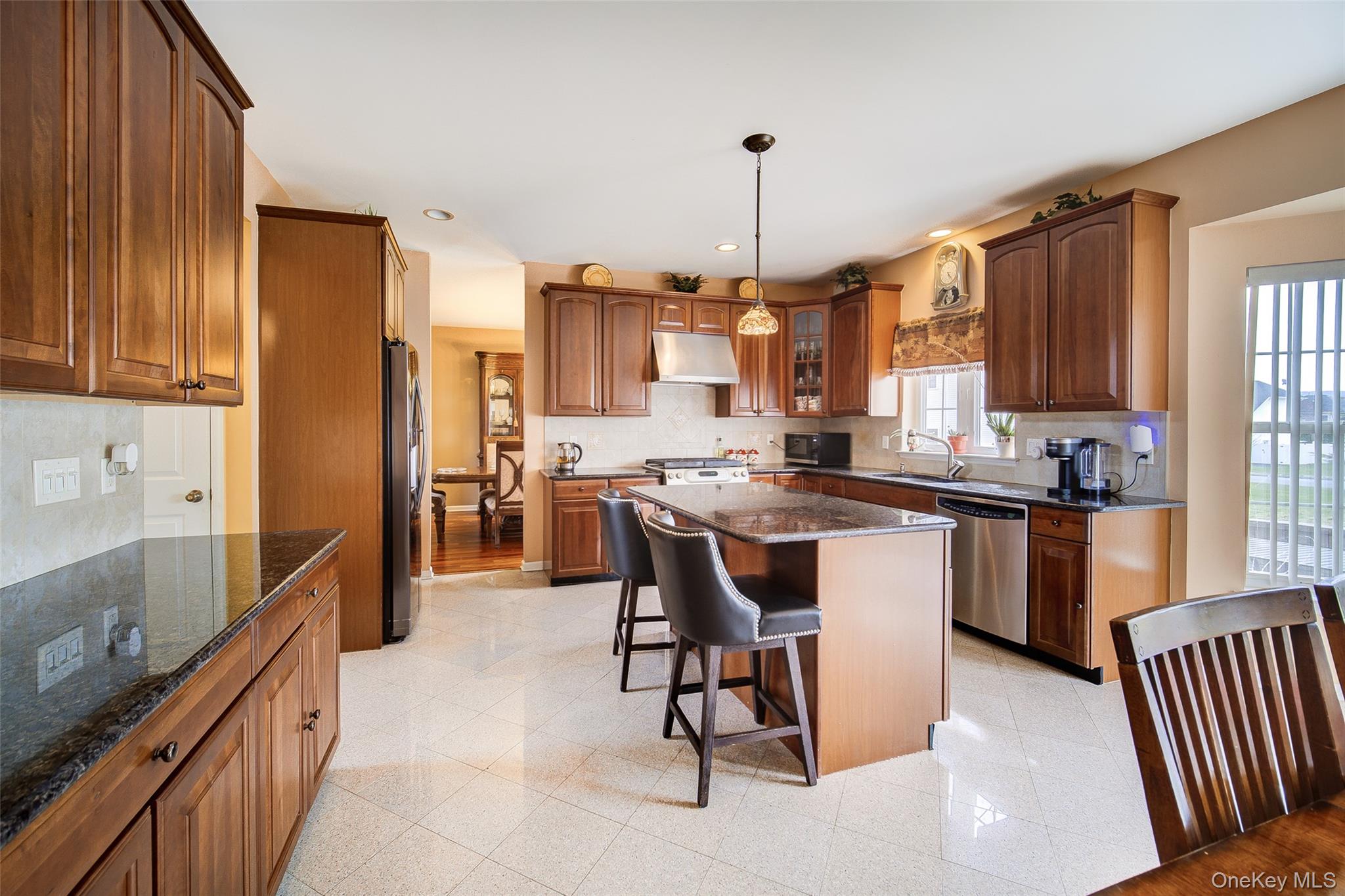 2041 Independence Drive