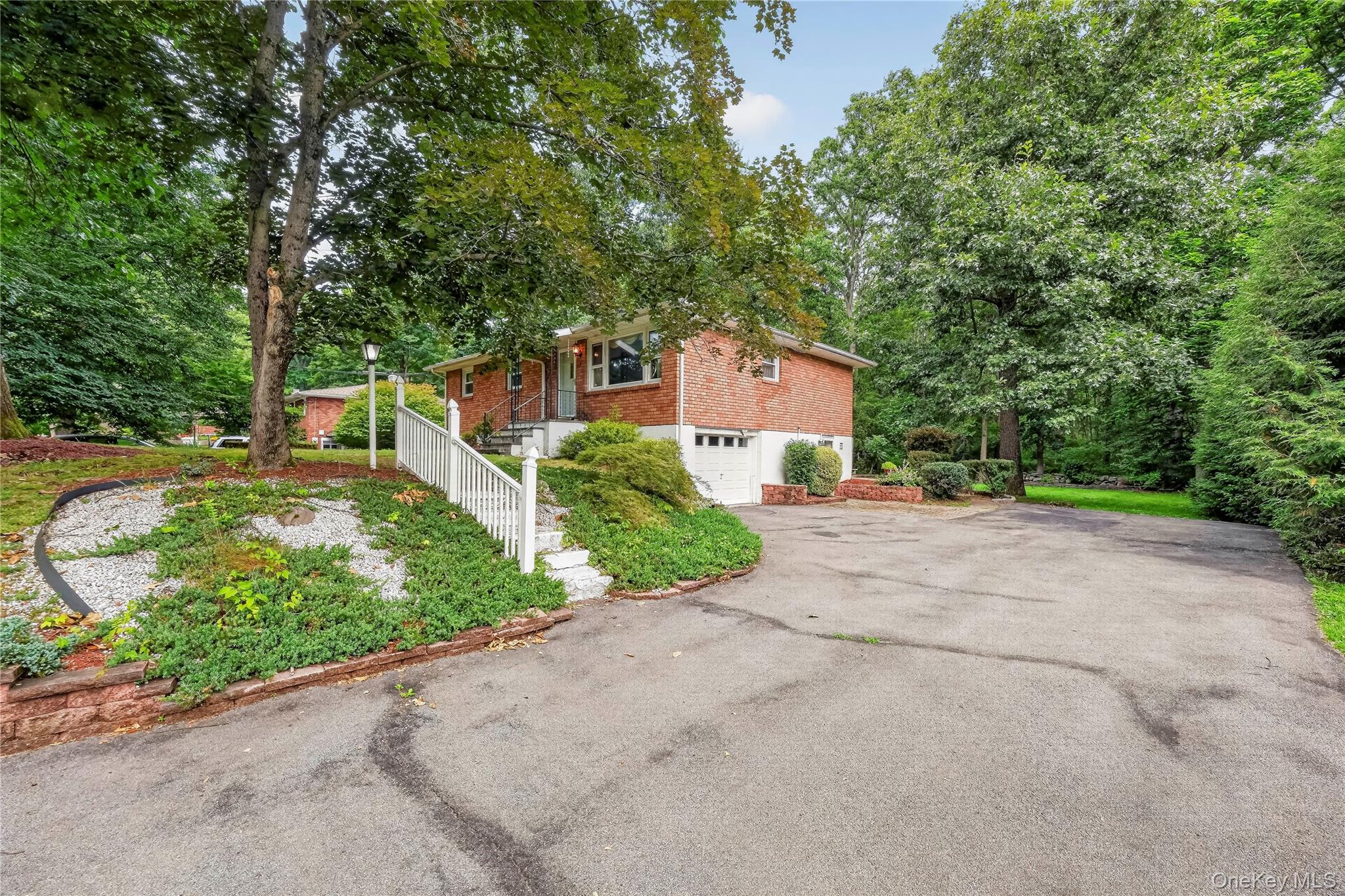 9 Archery Road