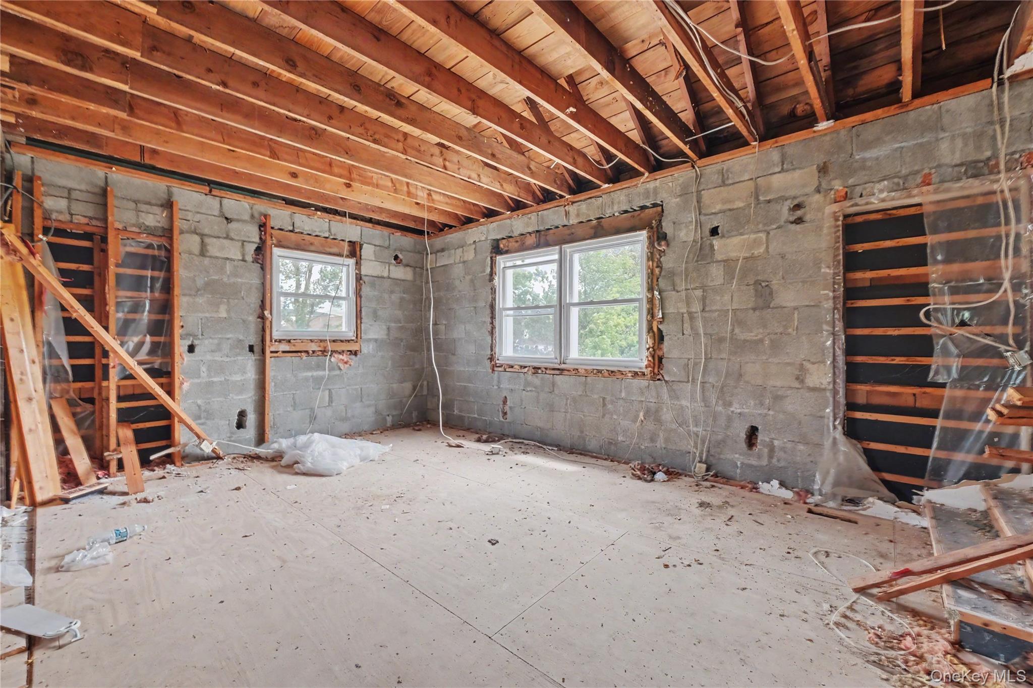 687 Whitley Lane