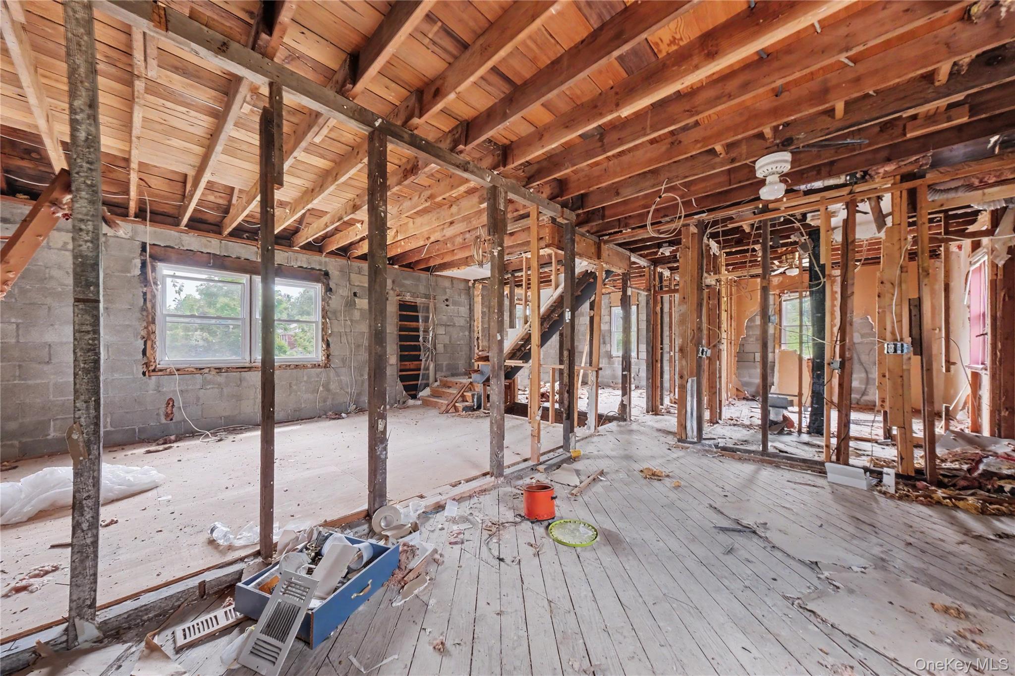 687 Whitley Lane