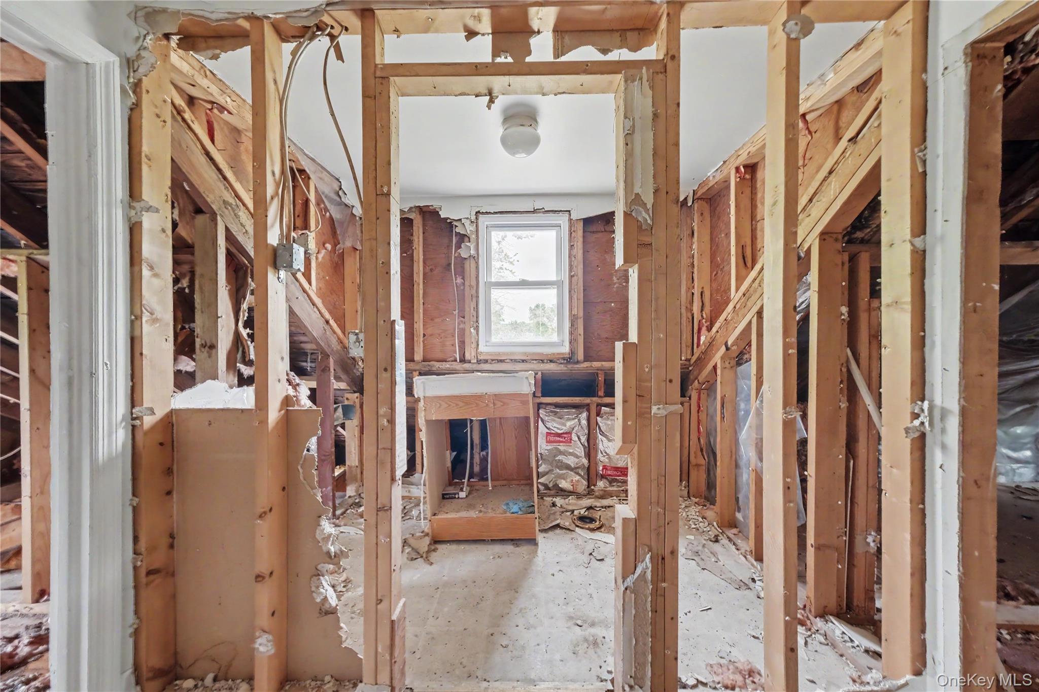 687 Whitley Lane