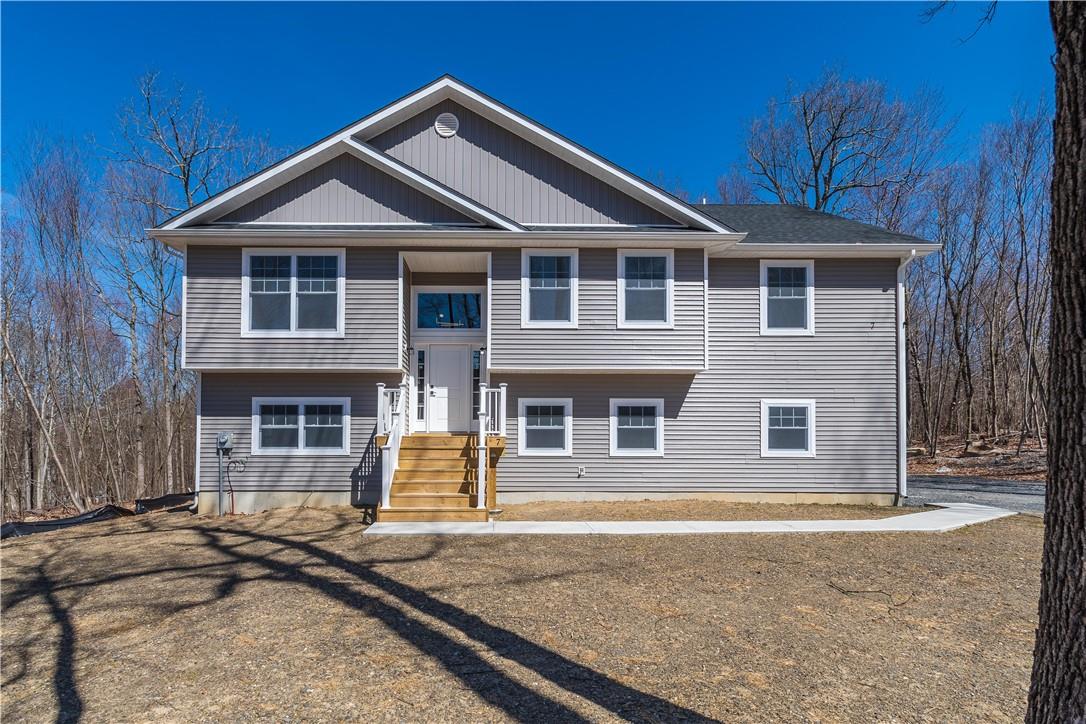 7 Calico Way