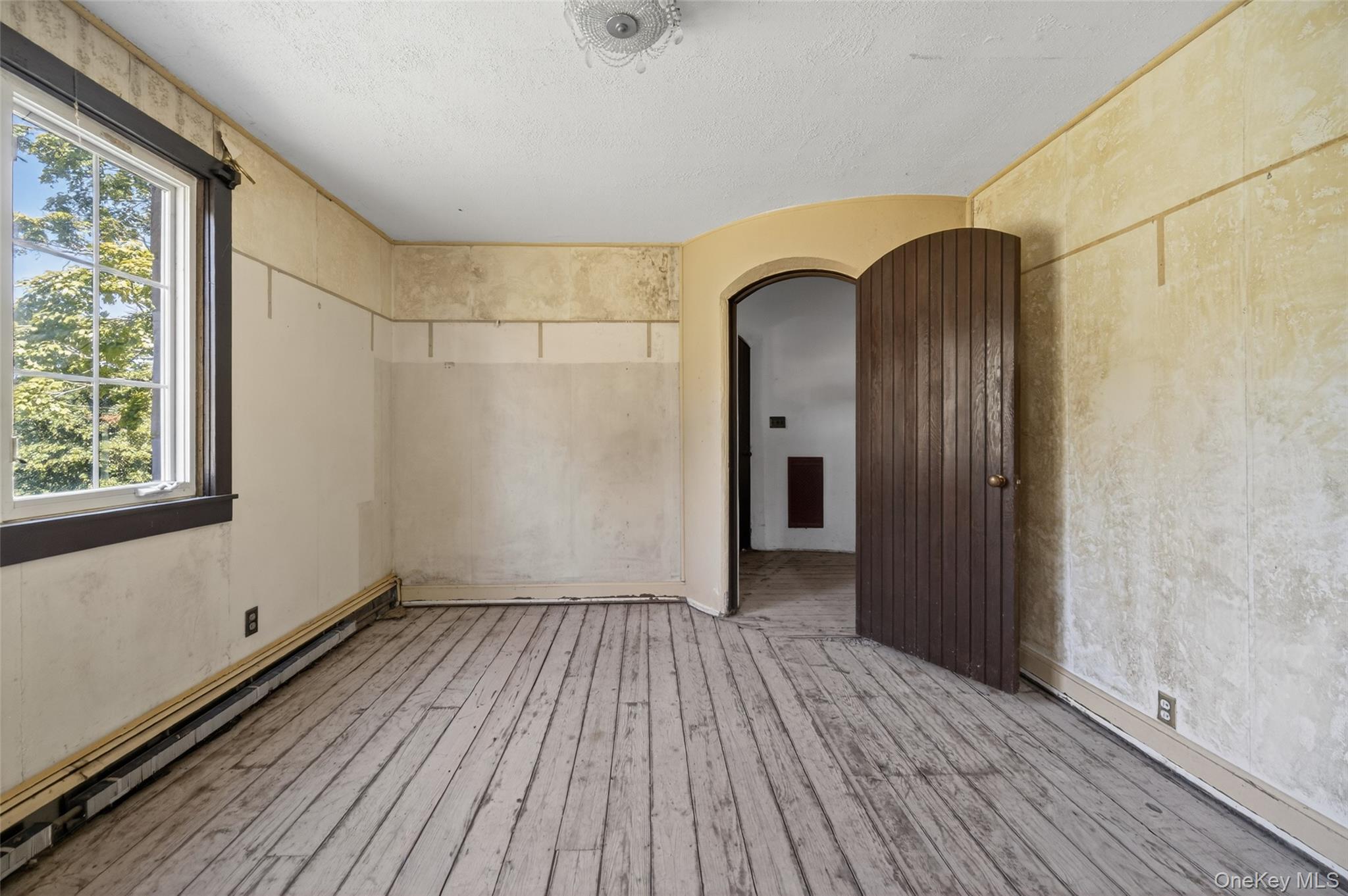 34 Alton Road