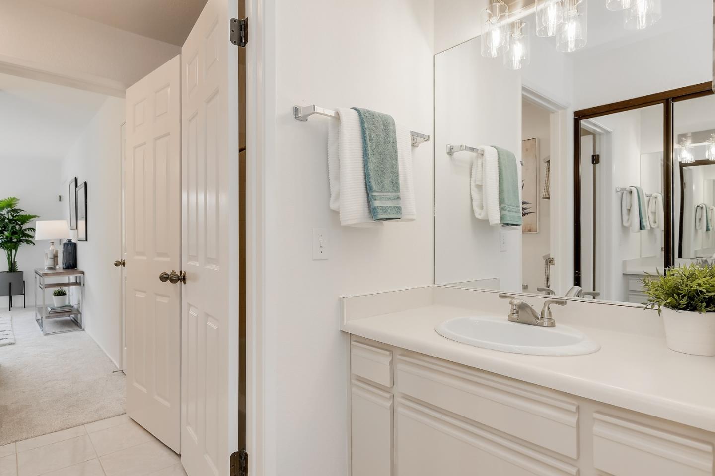 161 California AVE K210