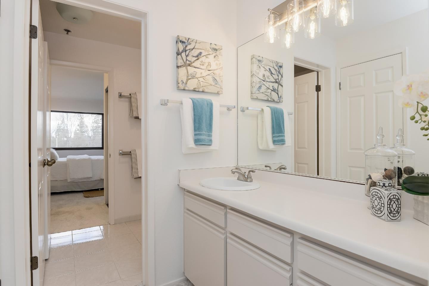 161 California AVE K210