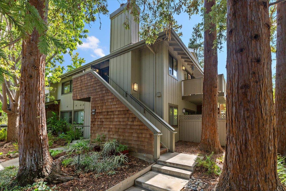 3109 La Terrace Circle