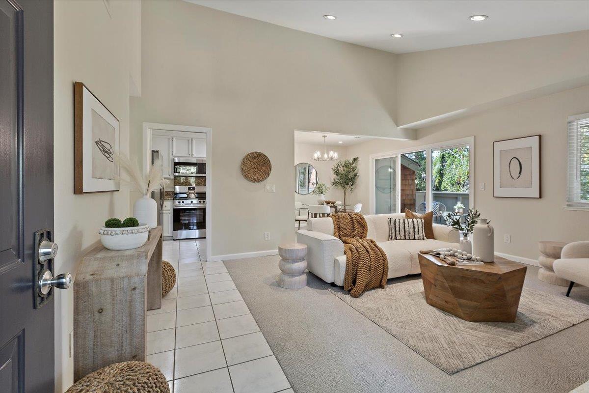 3109 La Terrace Circle