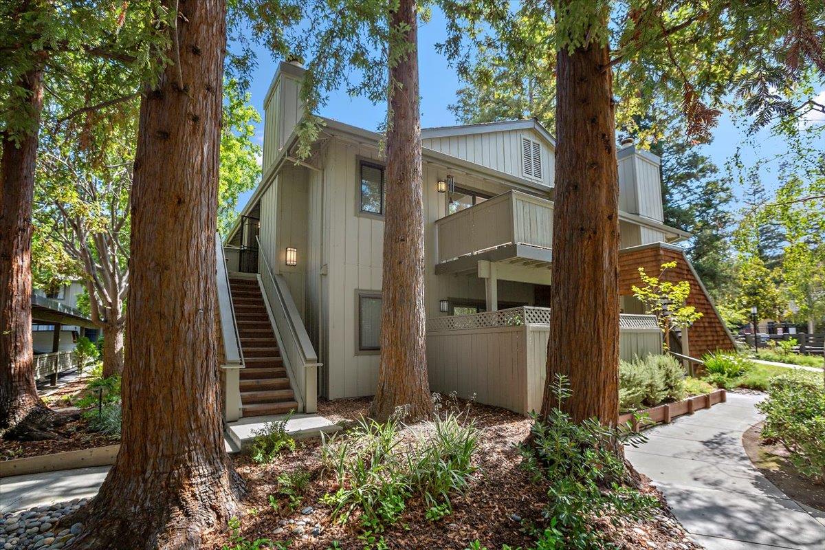 3109 La Terrace Circle