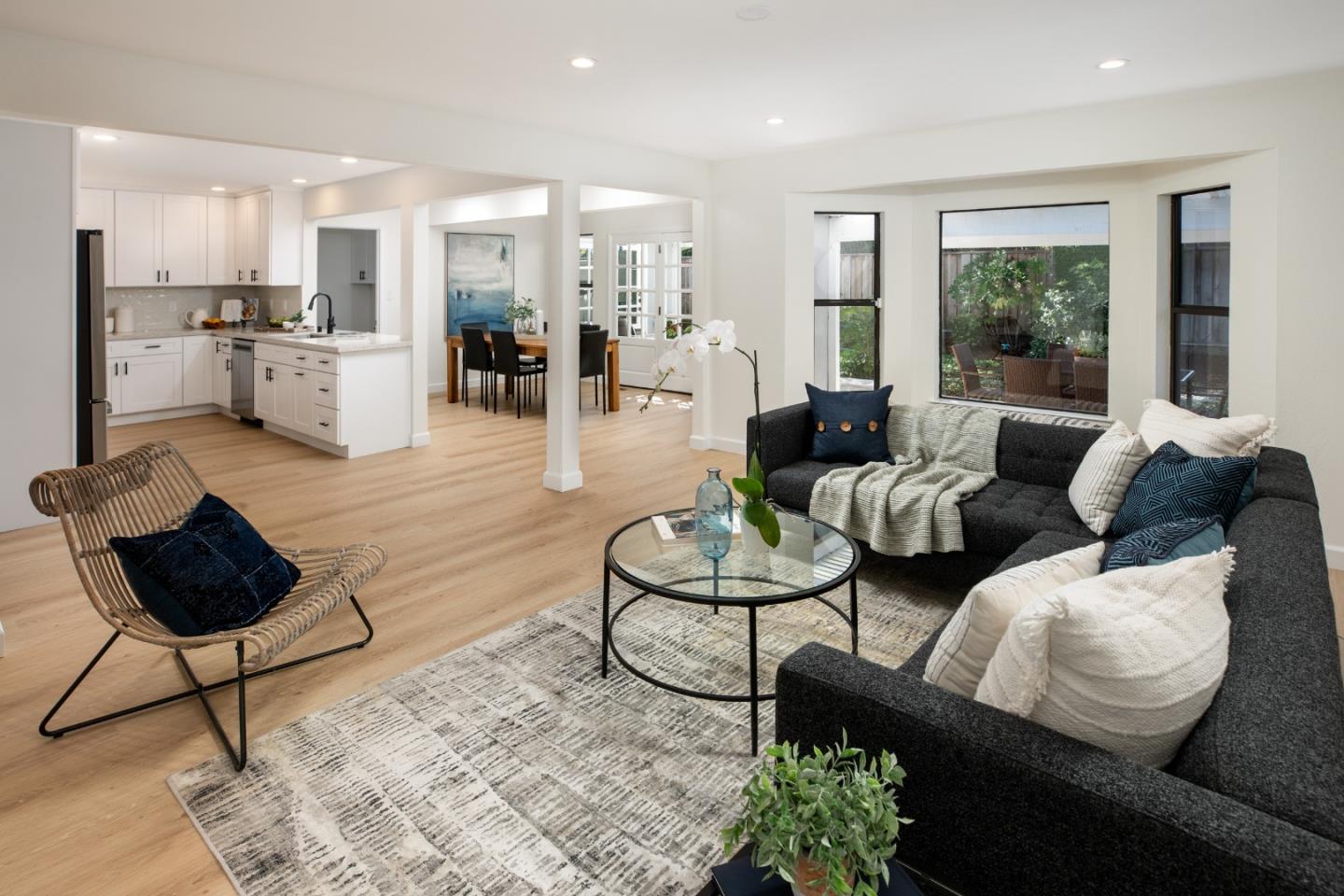 1335 Bobolink Circle
