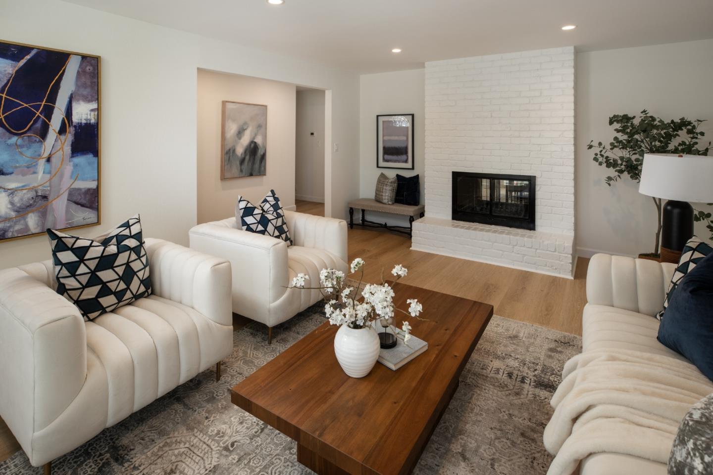 1335 Bobolink Circle