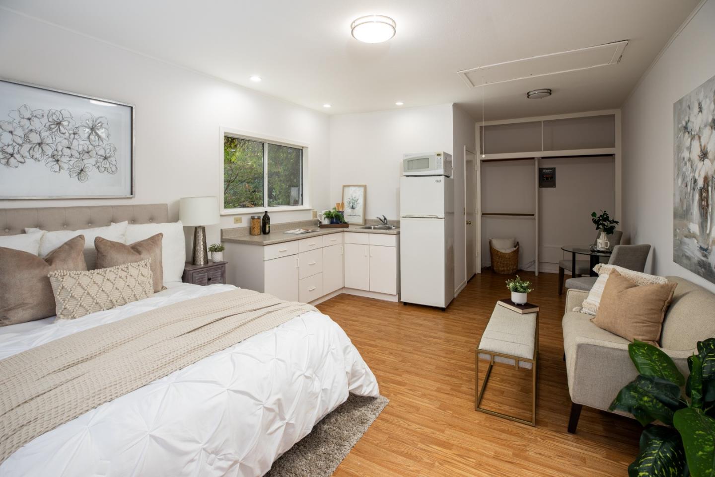 1264 Richardson Avenue