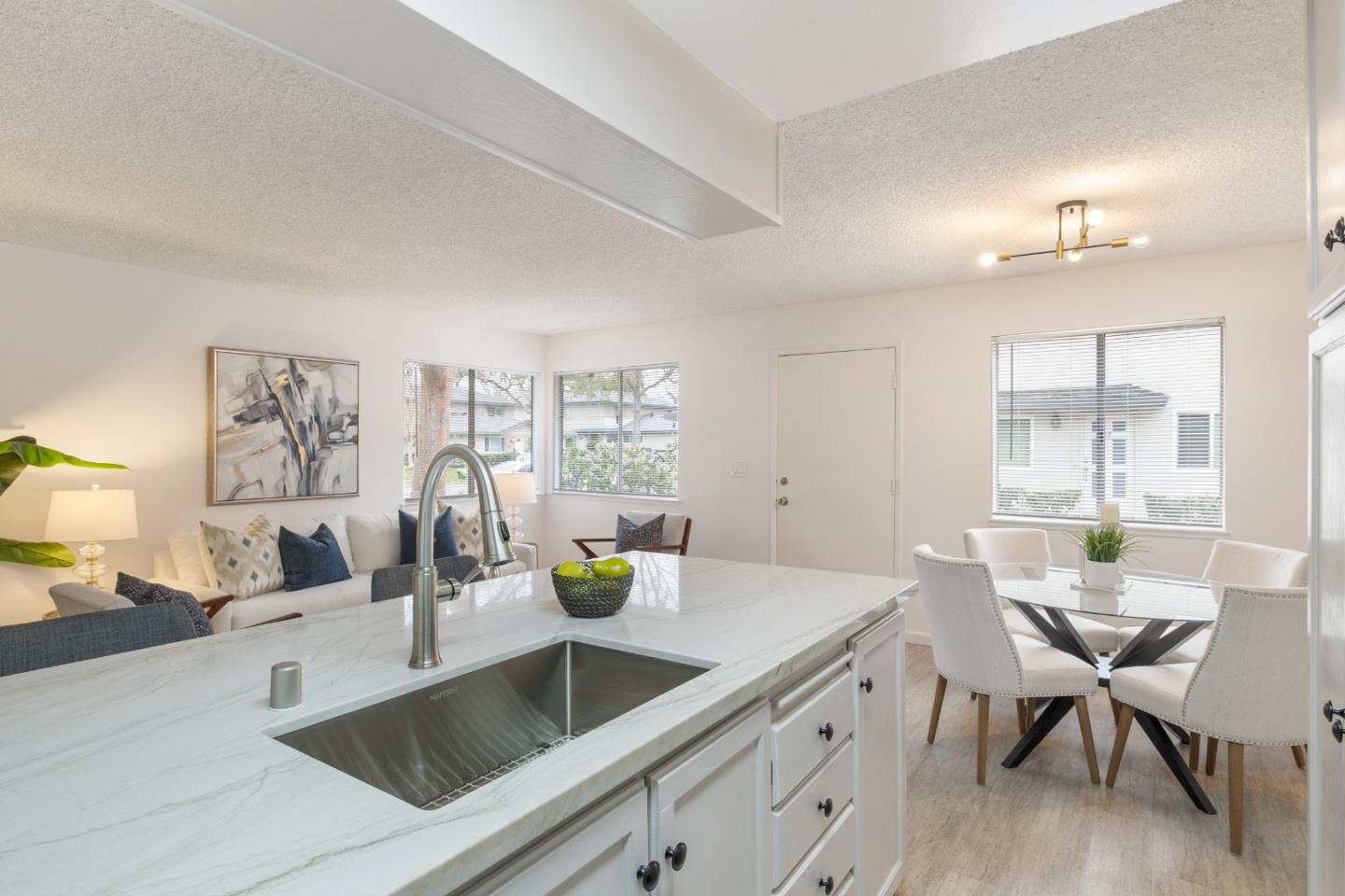 331 North 1st Street 3