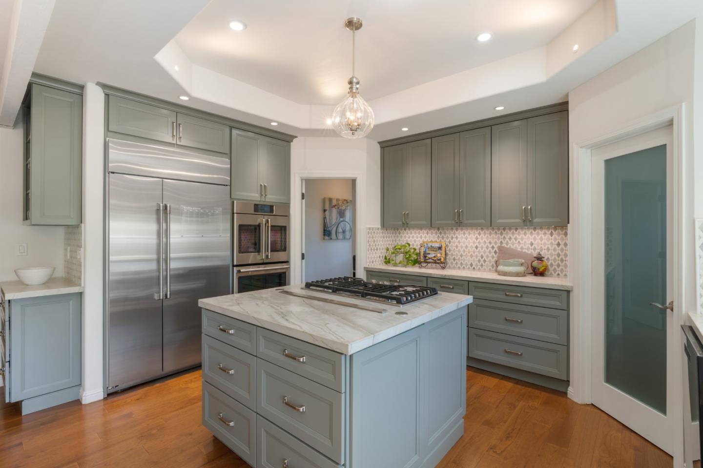 730 Greenview Place