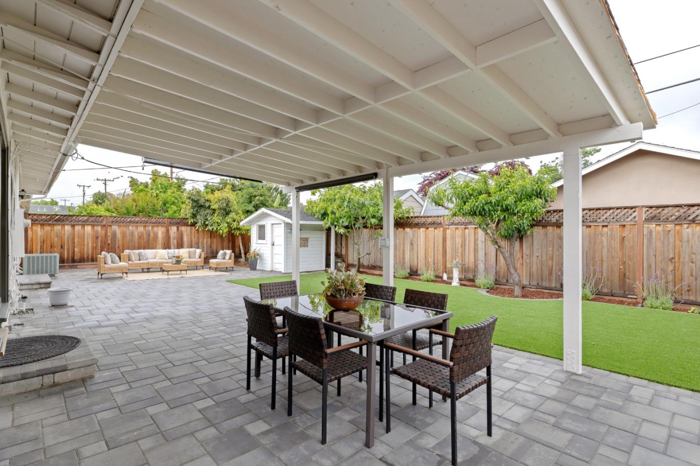 1027 Grape Avenue