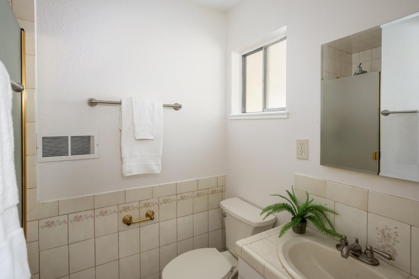 5652 Rudy Drive
