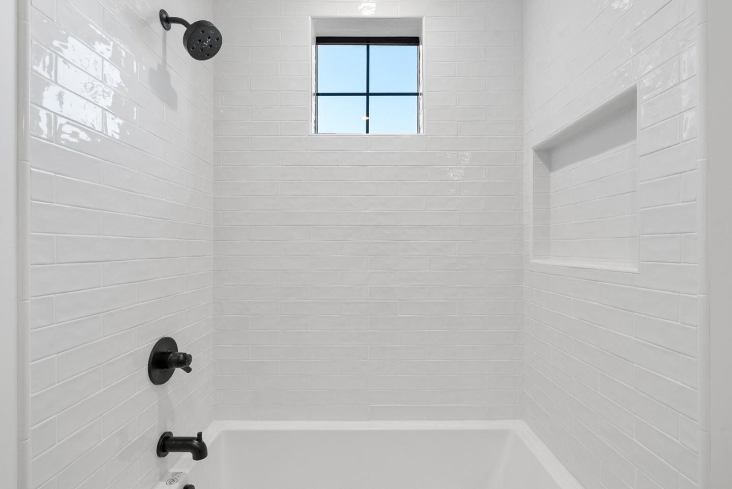 134 Sunnyside CT