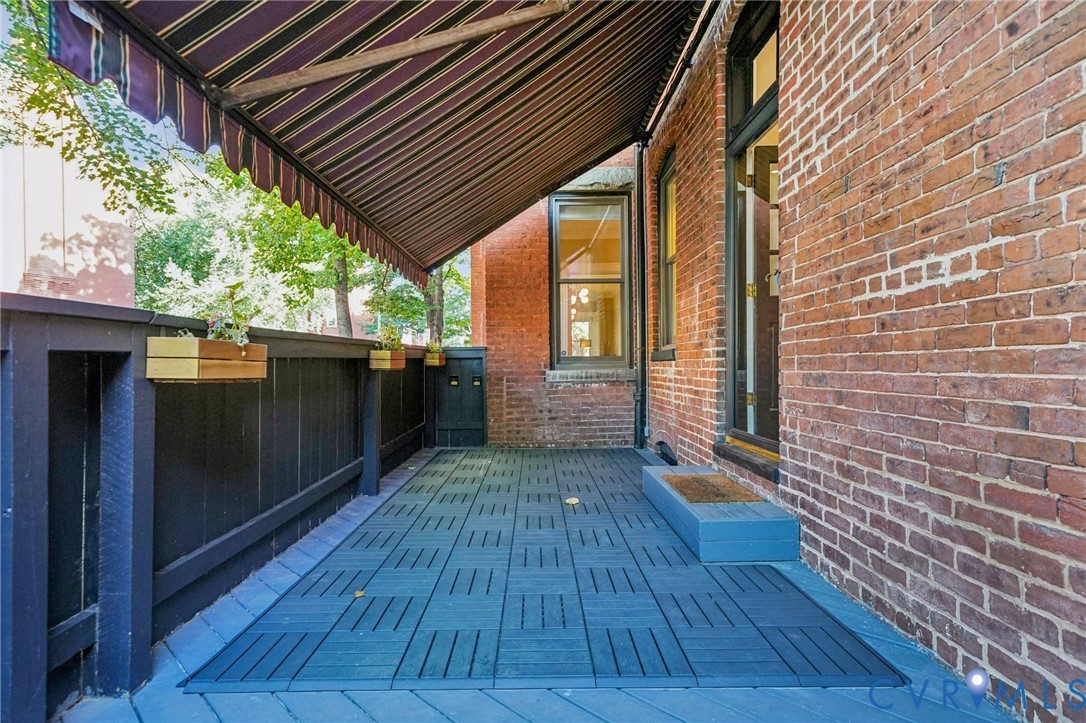 1125 Grove Ave