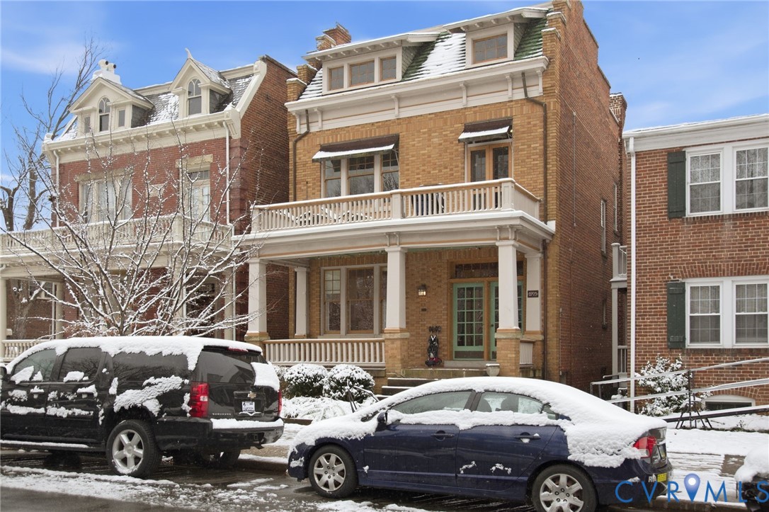 2703 Kensington Ave Unit#1