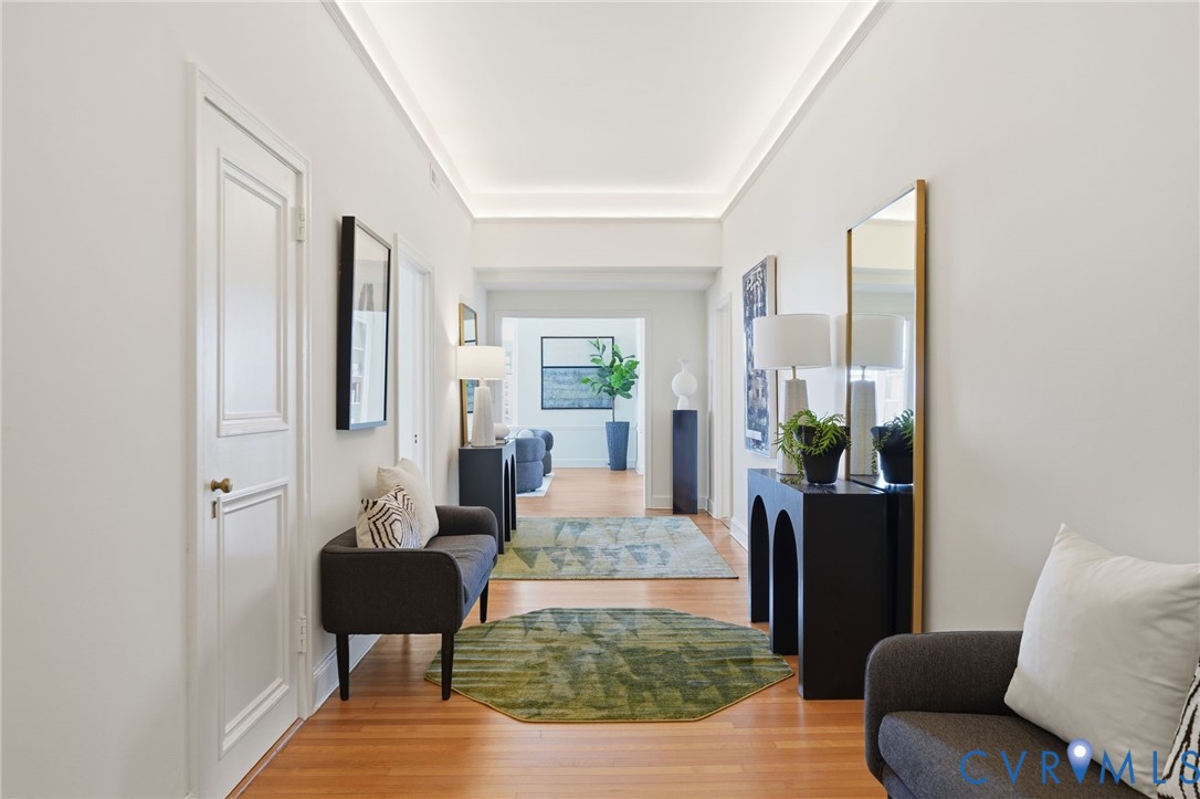 612 W Franklin St Unit#U9D